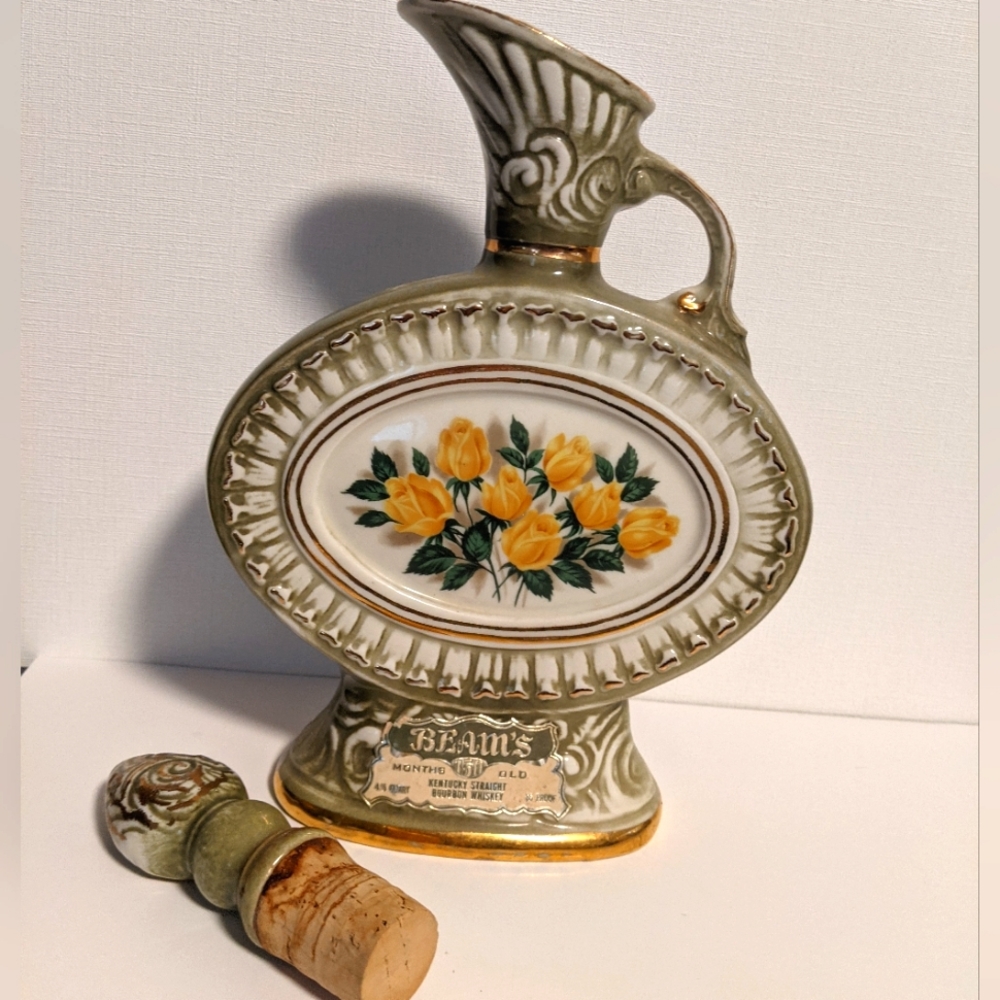 Vintage 1969 Beams Green Liquor Decanter (Jim Beam)